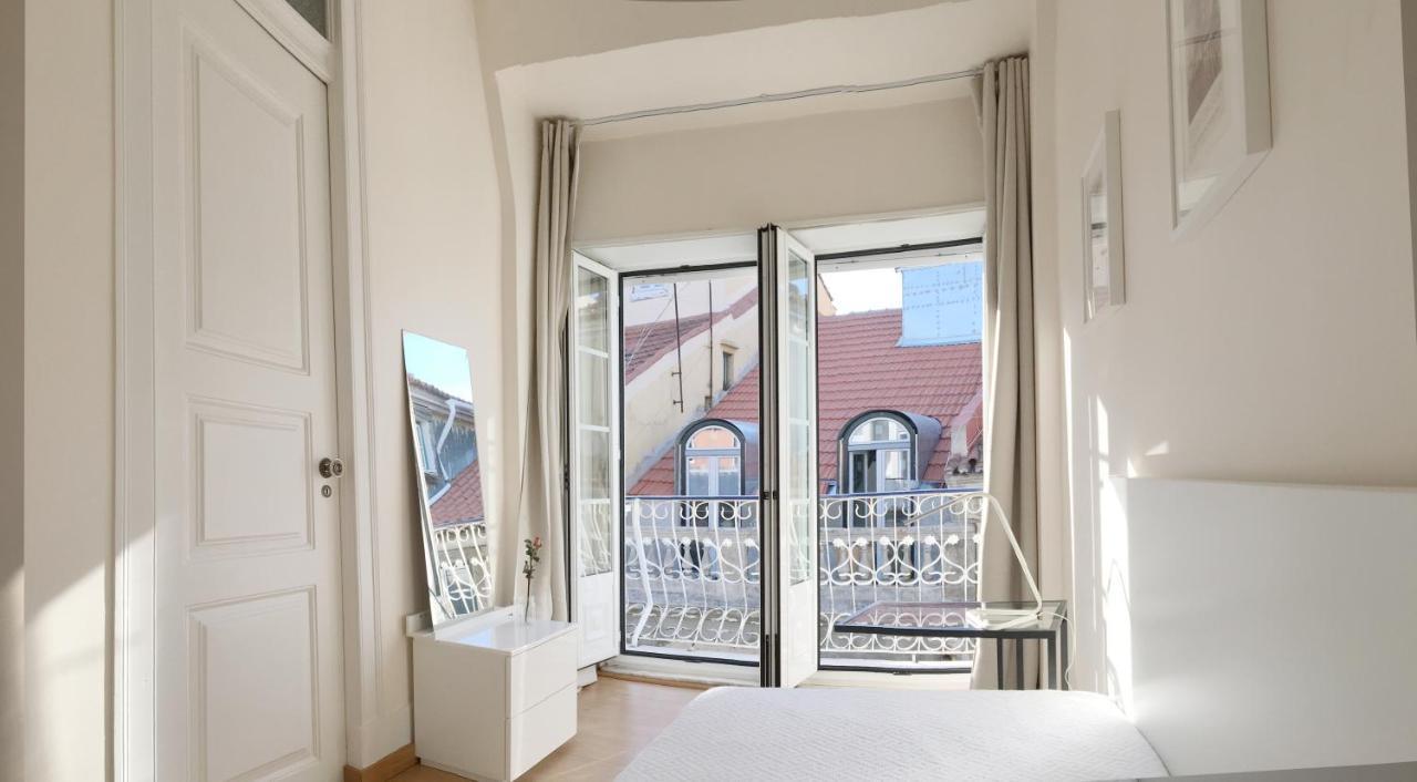 Room Atalaia- Ideal For Single Lisboa Extérieur photo